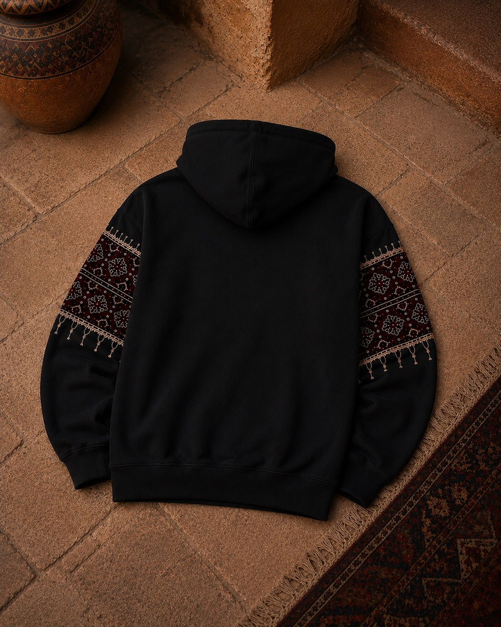 Dastkaar | Hoodie
